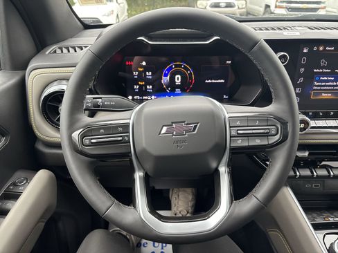 New 2026 Chevrolet Colorado ZR2 w/ Technology Package image 17