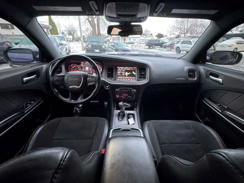 Used 2021 Dodge Charger Scat Pack image 2