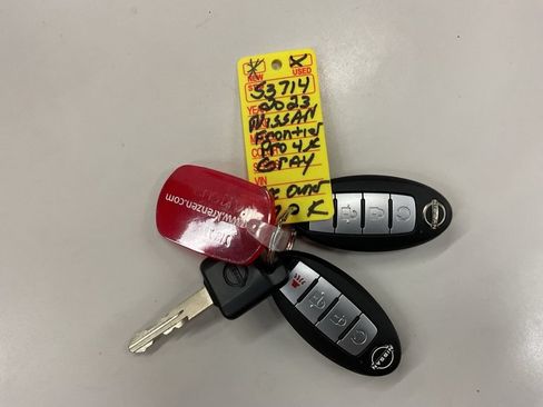 Used 2023 Nissan Frontier PRO-4X w/ Pro-4X Premium Package AWD/4WD image 23