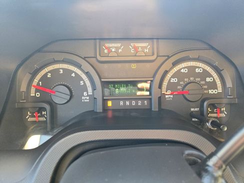 Used 2012 Ford E-350 and Econoline 350 XLT image 21