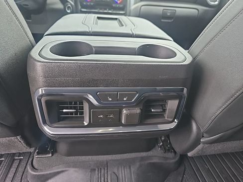 Used 2021 GMC Sierra 1500 SLT w/ SLT Convenience Package AWD/4WD image 15