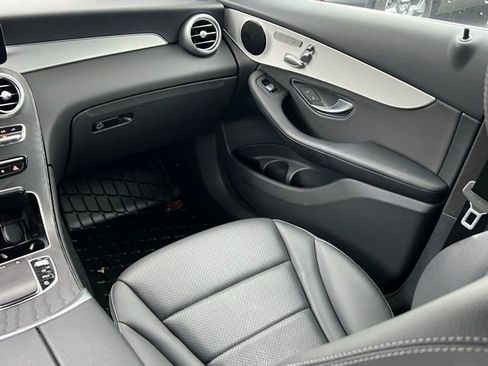 Used 2022 Mercedes-Benz GLC 300 4MATIC image 15