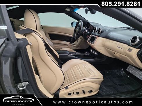 Used 2012 Ferrari California image 33