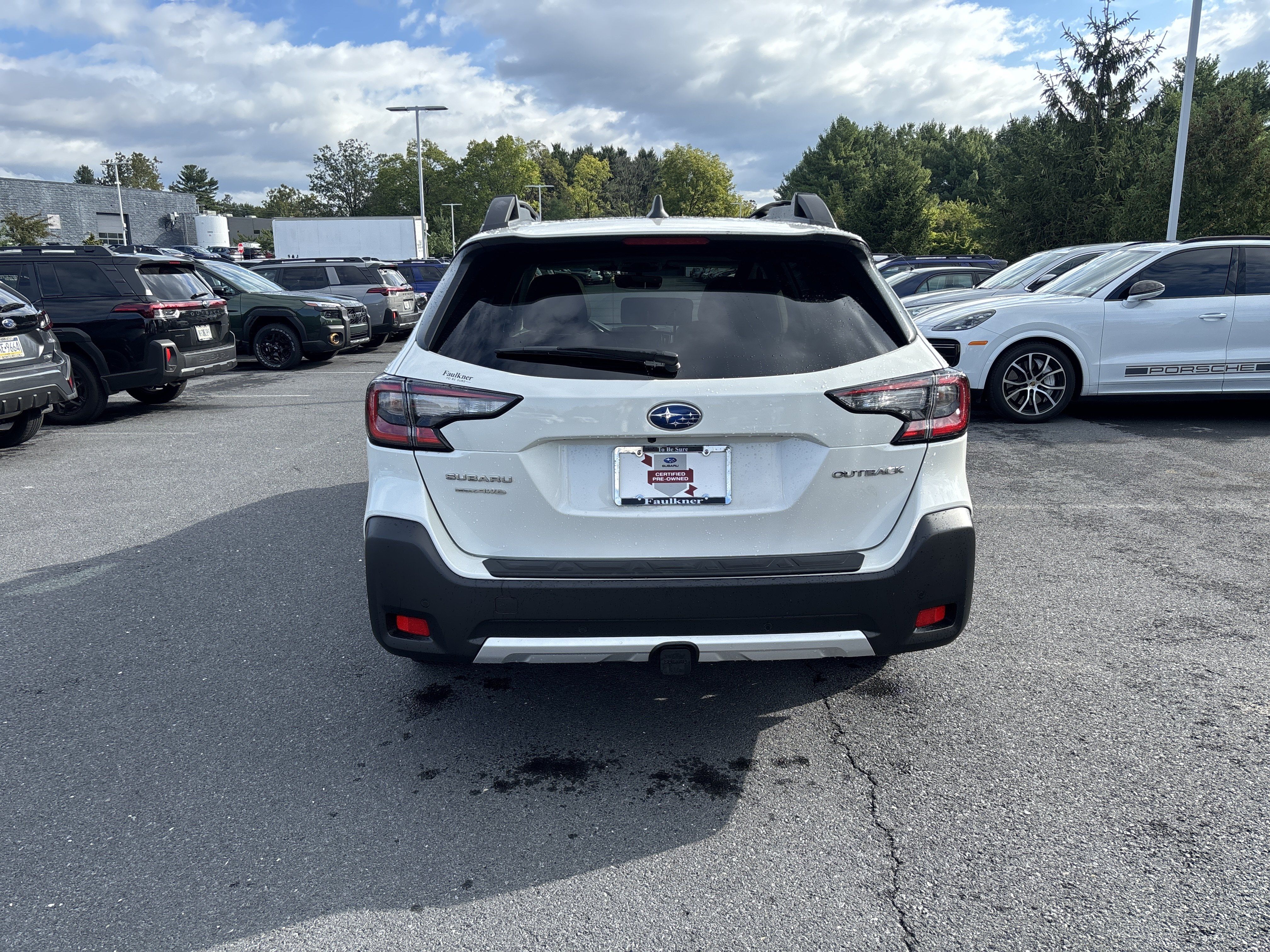 Used 2025 Subaru Outback Limited AWD/4WD image 16