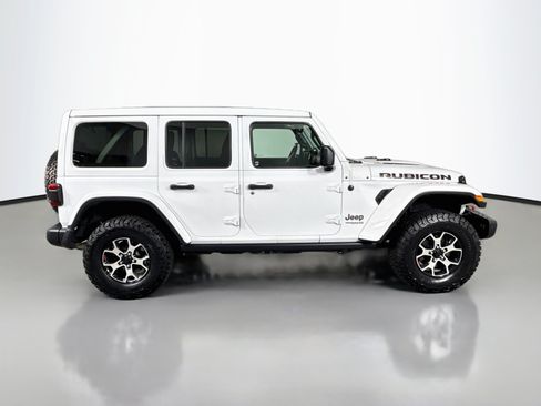 Used 2021 Jeep Wrangler Unlimited Rubicon AWD/4WD image 8