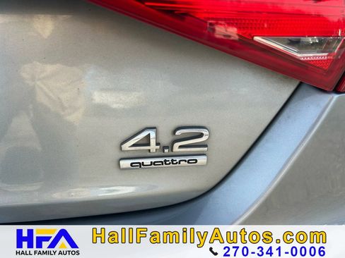 Used 2011 Audi A8 L 4.2 image 12