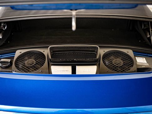 Used 2015 Porsche 911 Carrera S image 21