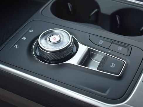 New 2026 Kia Carnival LXS image 24