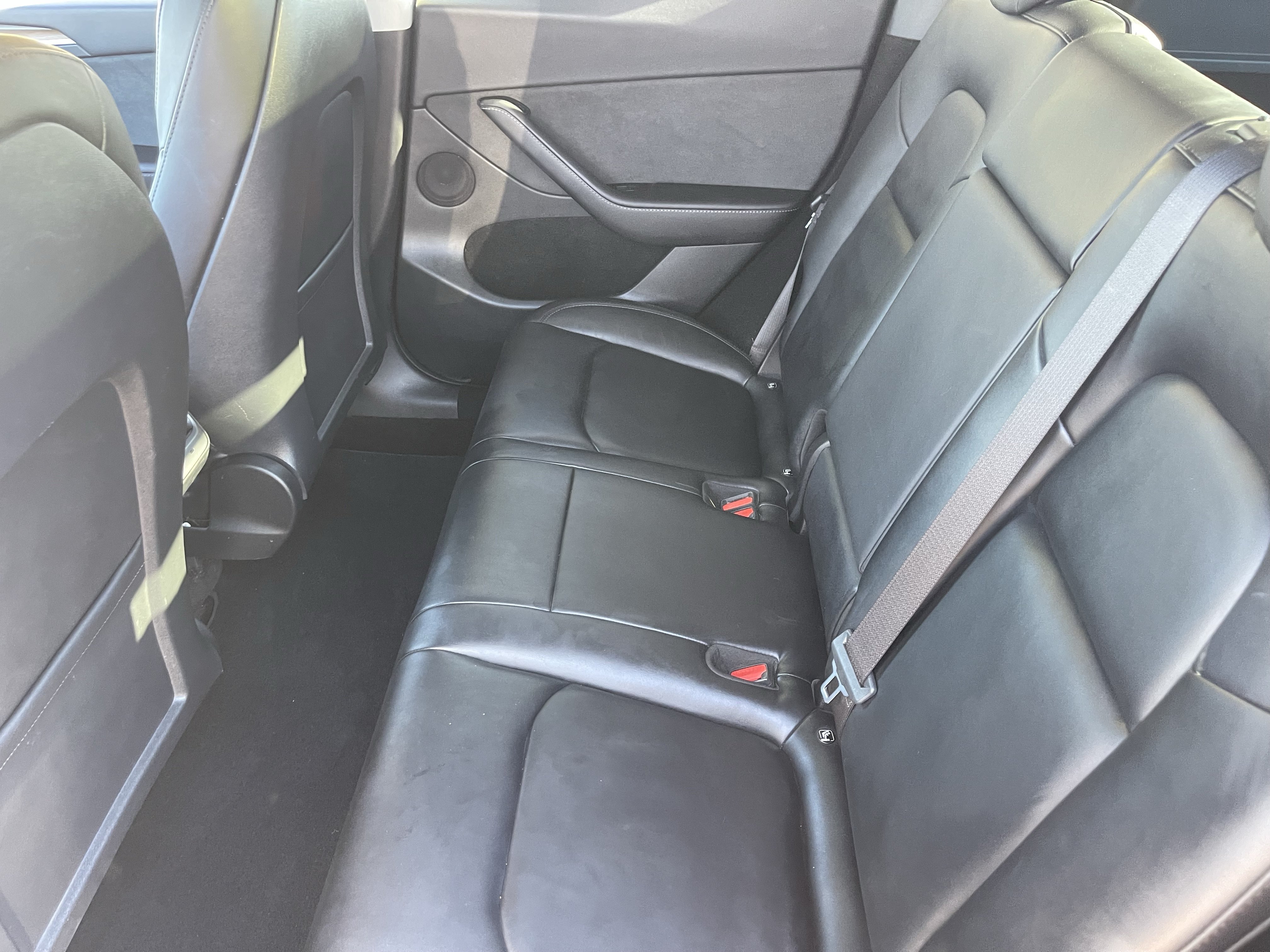Used 2023 Tesla Model Y Performance AWD/4WD image 19