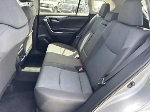 Used 2024 Toyota RAV4 XLE w/ Convenience Package FWD image 16