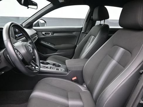 Used 2023 Honda Civic Sport image 21