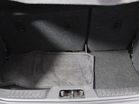 Used 2017 Ford Fiesta SE image 19