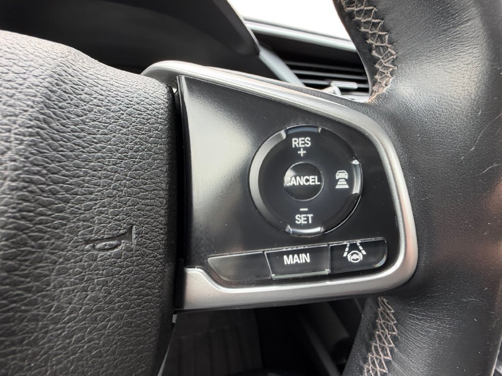 Used 2018 Honda Civic Touring image 24
