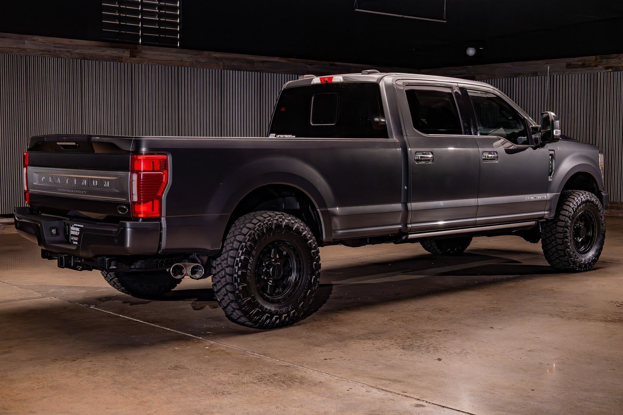 Used 2020 Ford F350 Platinum AWD/4WD image 10