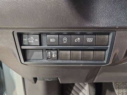 Certified 2025 Toyota Tundra SR5 AWD/4WD image 24