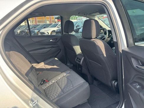 Used 2018 Chevrolet Equinox LT FWD image 13