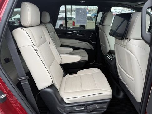 Used 2021 Cadillac Escalade Sport w/ Driver Assist Tech Package image 34