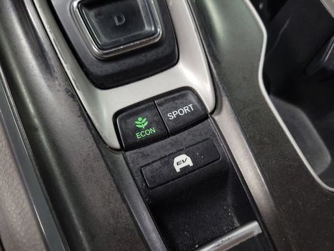Used 2019 Honda Accord Hybrid image 19