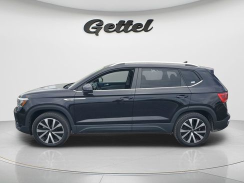 Used 2023 Volkswagen Taos SE AWD/4WD image 8