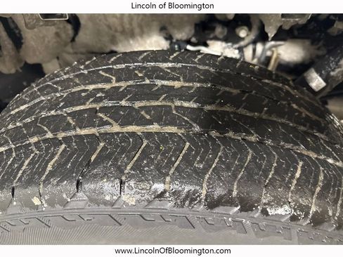 Used 2023 Ford F150 Lariat w/ Equipment Group 502A High image 19