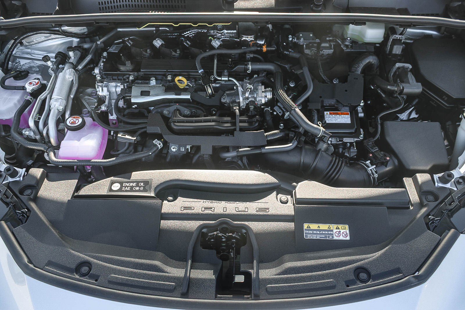 New 2027 Toyota Prius Plug-In Hybrid FWD image 14