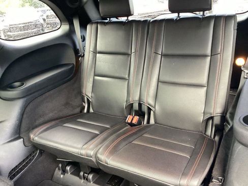 Used 2025 Dodge Durango GT AWD/4WD image 14