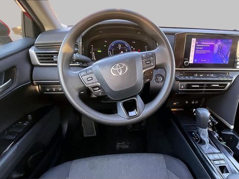 Used 2025 Toyota Camry LE FWD image 6