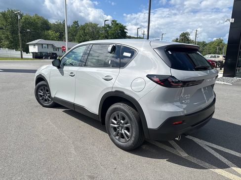New 2026 MAZDA CX-5 Select AWD/4WD image 3