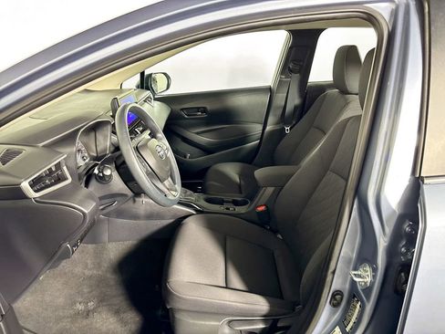 Used 2023 Toyota Corolla LE image 11