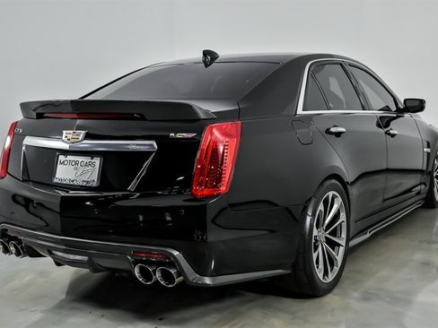 Used 2016 Cadillac CTS V w/ Luxury Package RWD image 12