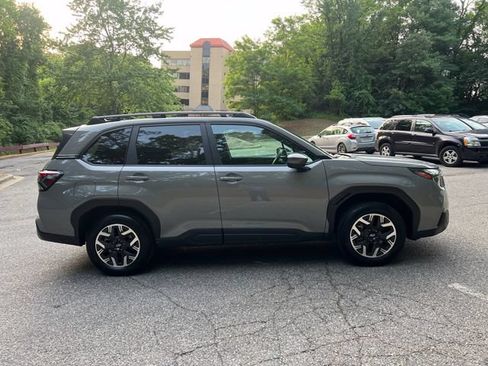 Certified 2026 Subaru Forester Premium AWD/4WD image 2