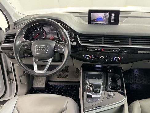 Used 2018 Audi Q7 3.0T Premium Plus w/ Premium Plus Package AWD/4WD image 28