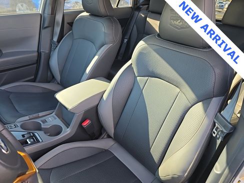 Used 2024 Subaru Crosstrek 2.5i Wilderness w/ Crosstrek Mirror Package image 10
