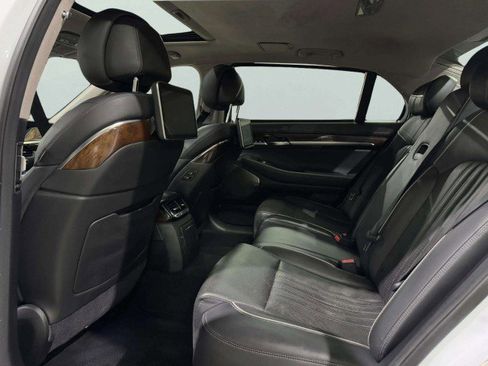 Used 2019 Genesis G90 5.0 Ultimate image 44