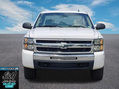 Used 2010 Chevrolet Silverado 1500 LS AWD/4WD image 10