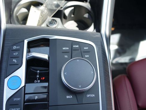 Used 2025 BMW i4 xDrive40i AWD/4WD image 22
