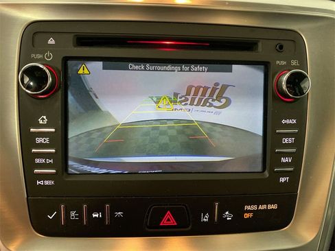 Used 2017 GMC Acadia Limited SLT image 17