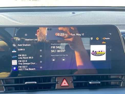 Used 2025 Kia Sportage EX FWD image 16