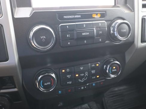 Used 2021 Ford F350 Lariat w/ Lariat Ultimate Package AWD/4WD image 22