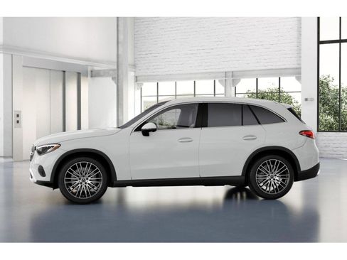 New 2026 Mercedes-Benz GLC 300 image 36