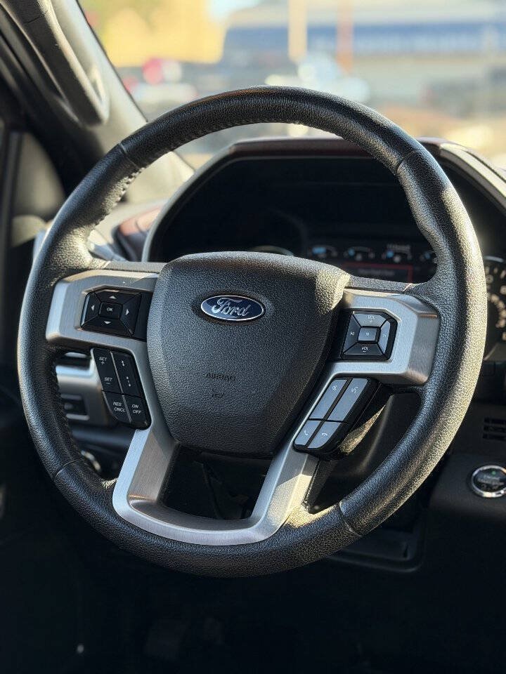 Used 2015 Ford F150 Platinum w/ Max Trailer Tow Package AWD/4WD image 19
