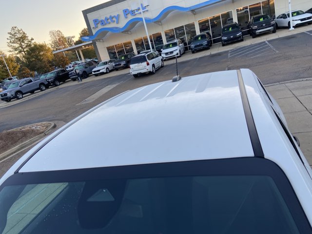 Used 2024 Chevrolet Colorado W/T RWD image 28