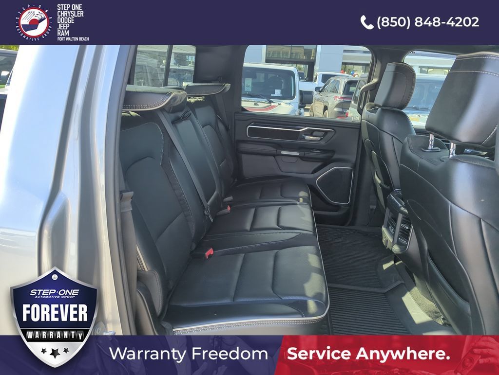 Used 2022 RAM 1500 Laramie w/ Sport Appearance Package AWD/4WD image 30