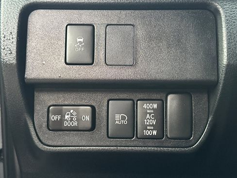 Used 2021 Toyota Tacoma TRD Sport w/ Technology Package image 34