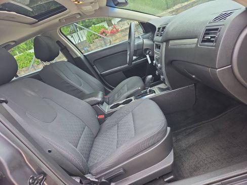 Used 2012 Ford Fusion SE FWD image 19