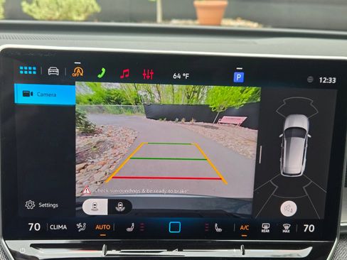 New 2026 Volkswagen Tiguan S FWD image 16