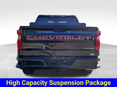 Used 2024 Chevrolet Silverado 1500 Custom AWD/4WD image 5