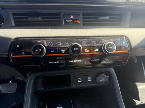 New 2026 Honda Pilot TrailSport image 18