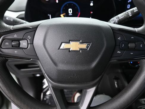 Used 2025 Chevrolet TrailBlazer LT AWD/4WD image 38