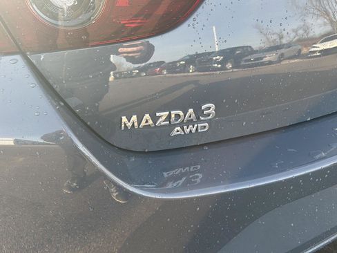 Used 2025 MAZDA MAZDA3 s image 10